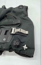 Load image into Gallery viewer, Scubapro Go Quick Cinch BCD Black Blue Buoyancy Compensator With Compass Size M
