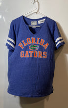 Load image into Gallery viewer, Captivating Womens Blue Florida Gators Short Sleeve Pullover T-Shirt Size XL
