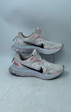 Load image into Gallery viewer, Nike Womens React Infinity 3 Premium FD4151-100 White Floral Running Shoes Sz 10
