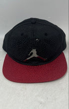 Load image into Gallery viewer, Lot Of Assorted 4 Pcs Mens Multicolor Adjustable Designer Snapback Cap
