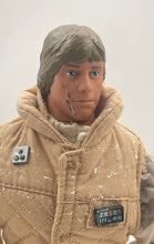 Load image into Gallery viewer, Multicolor Star Wars Luke Skywalker Commander Action Figure In Removable Outfit
