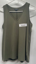 Load image into Gallery viewer, Express Womens Green Sleeveless V-Neck Stretch Pullover Tank Top Size Small
