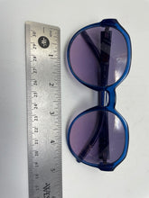 Load image into Gallery viewer, Lacoste, Sofia Vergara, Kenneth Cole Multicolored Sunglasses (5 Pcs)
