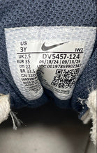 Load image into Gallery viewer, Nike Boys Court Borough Low Recraft DV5457-124 Multicolor Sneaker Shoes Size 3Y
