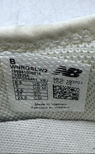 Load image into Gallery viewer, New Balance Unisex DynaSoft Nergize V2 WNRGSLW2 White Sneakers Shoes M5 W6.5 B
