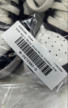 Load image into Gallery viewer, Nike Boys Court Borough Mid 2 White Black Lace-Up Sneaker Shoes Size 3.5Y
