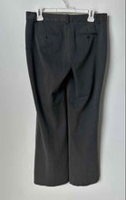 Load image into Gallery viewer, Express Womens Editor Gray Flat Front Pockets Straight Leg Dress Pants Size 6S
