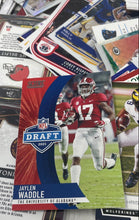 Load image into Gallery viewer, Lot Of Assorted Mixed Variety Collectible Baseball Trading Card Game

