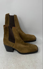 Load image into Gallery viewer, Mango Womens Brown Suede Pull-On Square Toe Ankle Chelsea Boots Size 39
