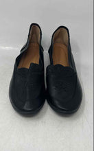 Load image into Gallery viewer, Unbranded Womens Black Leather Round Toe Slip-On Loafer Shoes Size EU 38
