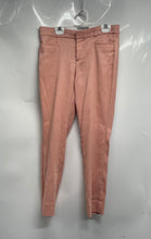 Load image into Gallery viewer, Banana Republic Womens Sloan Coral Beige Geometric Flat Front Cropped Pants Sz 0
