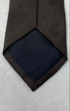 Load image into Gallery viewer, Hugo Boss Mens Brown Silk Formal Adjustable Designer Pointed Tie
