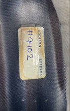 Load image into Gallery viewer, FootJoy Mens DryJoys White Leather Low Top Golf Spikes Shoes Size 7M
