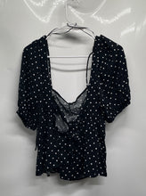 Load image into Gallery viewer, Divided By H&amp;M Womens Black Polka Dots Puff Sleeve V-Neck Blouse Top Size L
