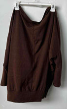 Load image into Gallery viewer, Guess Womens Brown Knitted Cowl Neck Stretch Pullover Sweater Size Large
