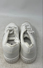 Load image into Gallery viewer, True Religion Womens Sarahi White Low Top Lace-Up Sneaker Shoes Size 8.5
