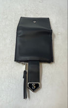 Load image into Gallery viewer, Steve Madden Womens Black Leather Credit Card Slots Bifold Wallet
