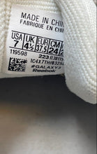 Load image into Gallery viewer, Reebok Womens Classic Harman Run Beige White Lace-Up Sneaker Shoes Size 7
