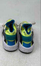 Load image into Gallery viewer, Nike Mens Air Huarache Volt White Green Blue Lace-Up Sneaker Shoes Size 8.5
