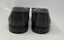 Load image into Gallery viewer, Hugo Boss Mens Gray Round Toe Slip-On Flat Loafer Shoes Size 10.5
