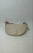 Load image into Gallery viewer, Borse In Pelle Womens Cream Pebbled Leather Adjustable Strap Zip Crossbody Bag
