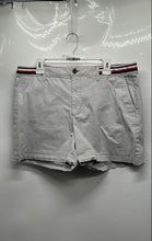 Load image into Gallery viewer, Tommy Hilfiger Womens Gray Flat Front Slash Pockets Chino Shorts Size 16
