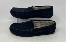 Load image into Gallery viewer, Lands' End Womens Flannel Blue Slip-On Round Toe Loafer Shoes Size 9B
