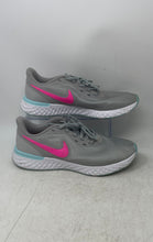 Load image into Gallery viewer, Nike Womens Revolution 5 EXT CZ8590-003 Multicolor Running Shoes Size 11
