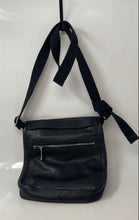 Load image into Gallery viewer, Ecco Womens Black Leather Outer Pockets Shoulder Crossbody Bag
