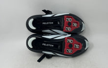 Load image into Gallery viewer, Peloton Mens PL-SH-B-39 Black Red Adjustable Strap Road Cycling Shoes Size 39
