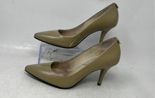 Load image into Gallery viewer, Michael Kors Womens Olive Pointed Toe Slip-On Pump Heels Size 6.5M

