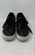 Load image into Gallery viewer, Guess Womens Pipere GFPIPERE Black White Platform Sneakers Shoes Size 8.5 M

