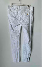 Load image into Gallery viewer, Michael Kors Womens White Light Wash Pockets Straight Leg Jeans Size 4
