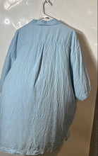 Load image into Gallery viewer, Perry Ellis Mens Light Blue Silk Short Sleeve Collared Button-Up Shirt Size XXL
