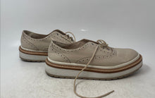 Load image into Gallery viewer, Zara Basic Womens Beige Patent Leather Wingtip Platform Oxford Shoes Size EUR 38
