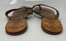 Load image into Gallery viewer, Authentic Tory Burch Womens Thora Brown Gold Flip Flop Sandals Size 7M Damaged
