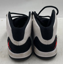 Load image into Gallery viewer, Authentic Nike Boys Air Jordan Max Aura Black White Sneakers Shoes 2.5Y Damaged
