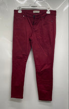 Load image into Gallery viewer, Calvin Klein Womens Red Denim Medium Wash Regular Fit Skinny Leg Jeans Size 8

