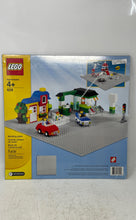 Load image into Gallery viewer, Lego #628 Gray 1 Piece Building Construction Toy Baseplate For Ages 4+
