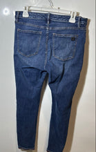 Load image into Gallery viewer, Tommy Hilfiger Womens Blue Denim Dark Wash Mid-Rise Skinny Jeans Pants Size 8
