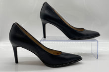 Load image into Gallery viewer, Coach Womens Vonna A00157 Black Leather Pointed Toe Stiletto Pump Heels Size 5B

