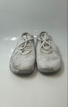 Load image into Gallery viewer, Nike Mens Metcon 9 White Low Top Lace-Up Sneakers Shoes Size 11
