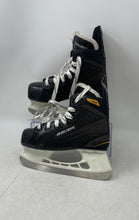 Load image into Gallery viewer, Bauer Unisex Kids Supreme 140 Black Lace-Up Adjustable Ice Hockey Skates Size 1

