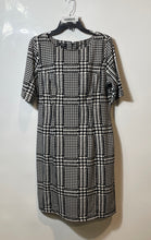 Load image into Gallery viewer, Alfani Womens Black White Houndstooth Short Sleeve Back Zip Sheath Dress Size 12
