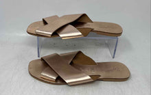 Load image into Gallery viewer, Seychelles Womens Gold Open Toe Slip-On Slide Sandals Size 7.5
