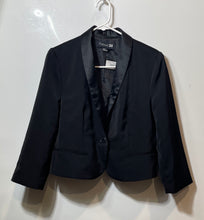 Load image into Gallery viewer, Forever 21 Womens Black Long Sleeve Shawl Lapel One-Button Blazer Jacket Size M
