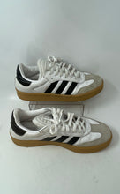 Load image into Gallery viewer, Adidas Mens Samba White Black Low Top Lace-Up Sneaker Shoes Size 13
