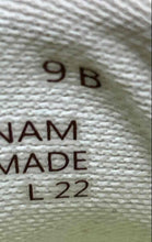 Load image into Gallery viewer, Cole Haan Womens Grand Crosscourt II White Brown Lace-Up Sneaker Shoes Size 9B
