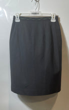 Load image into Gallery viewer, Donna Morgan Womens Gray Back Zip Knee Length Straight &amp; Pencil Skirt Size 4
