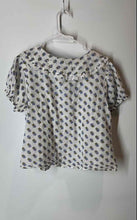 Load image into Gallery viewer, American Eagle Outfitters Womens White Blue Floral Short Sleeve Blouse Top Sz L
